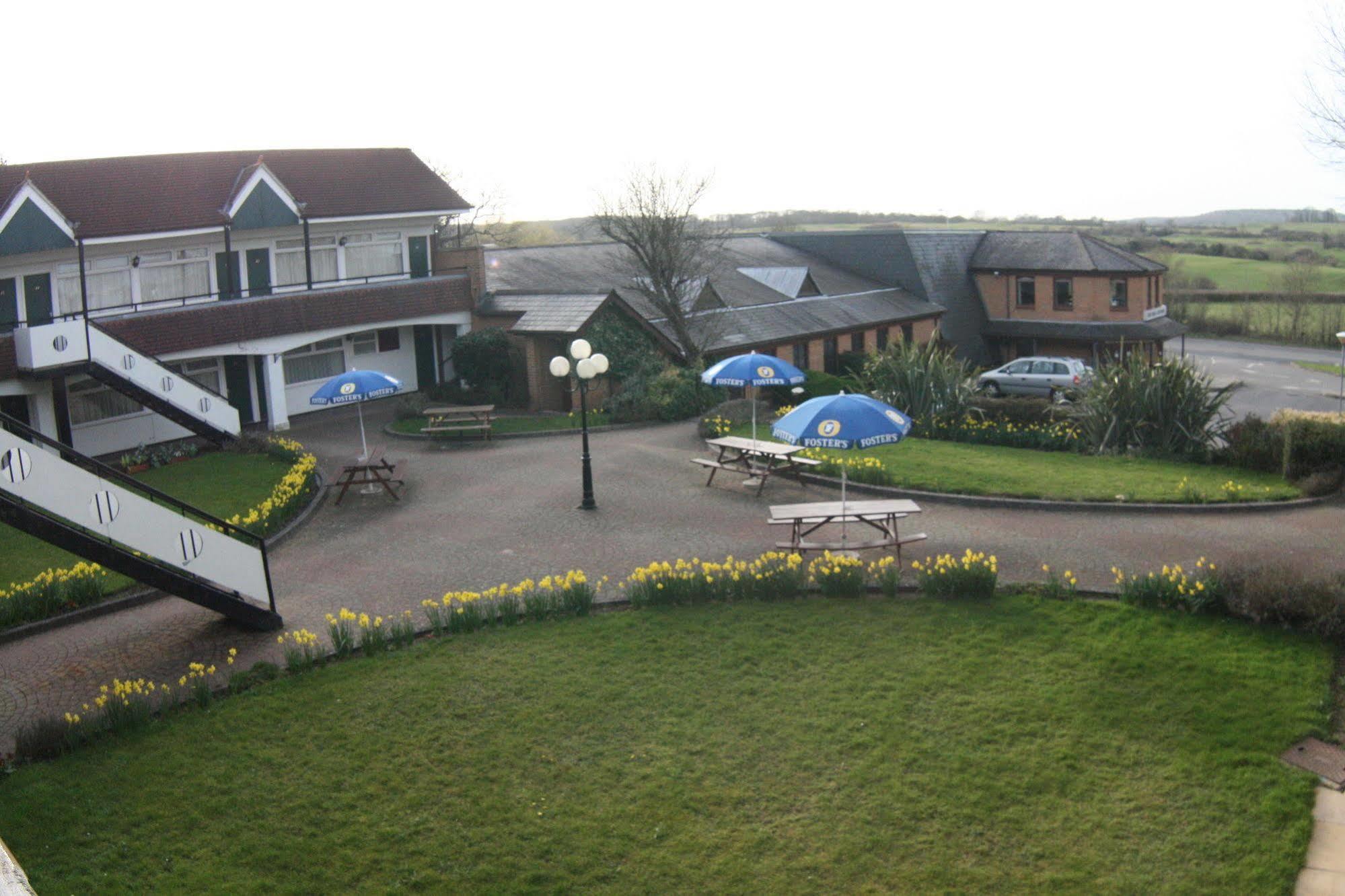 The Town & Country Lodge Dundry Luaran gambar