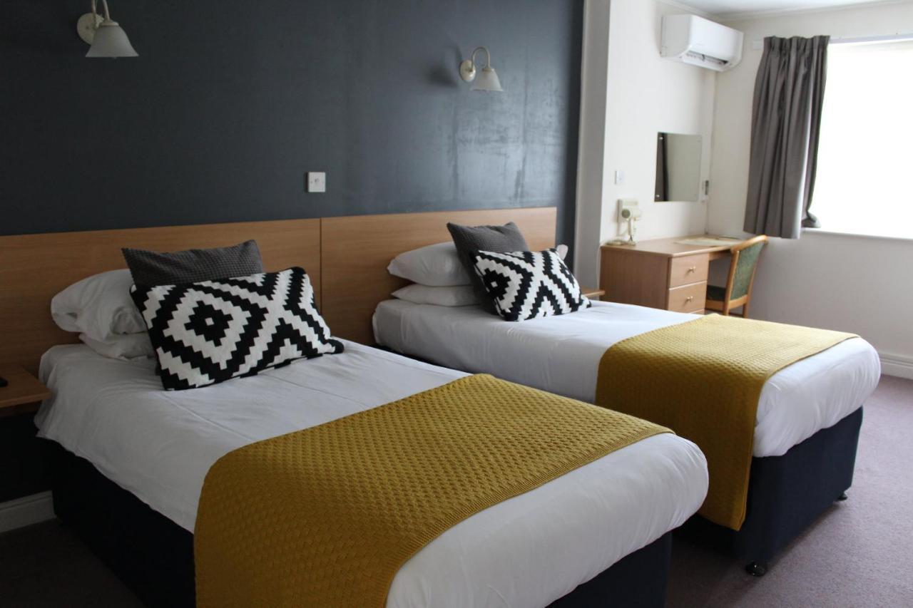 The Town & Country Lodge Dundry Luaran gambar