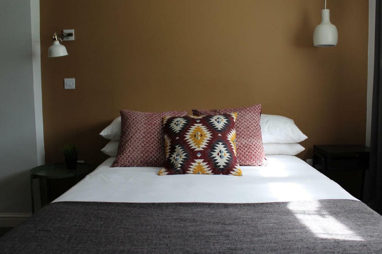 The Town & Country Lodge Dundry Luaran gambar